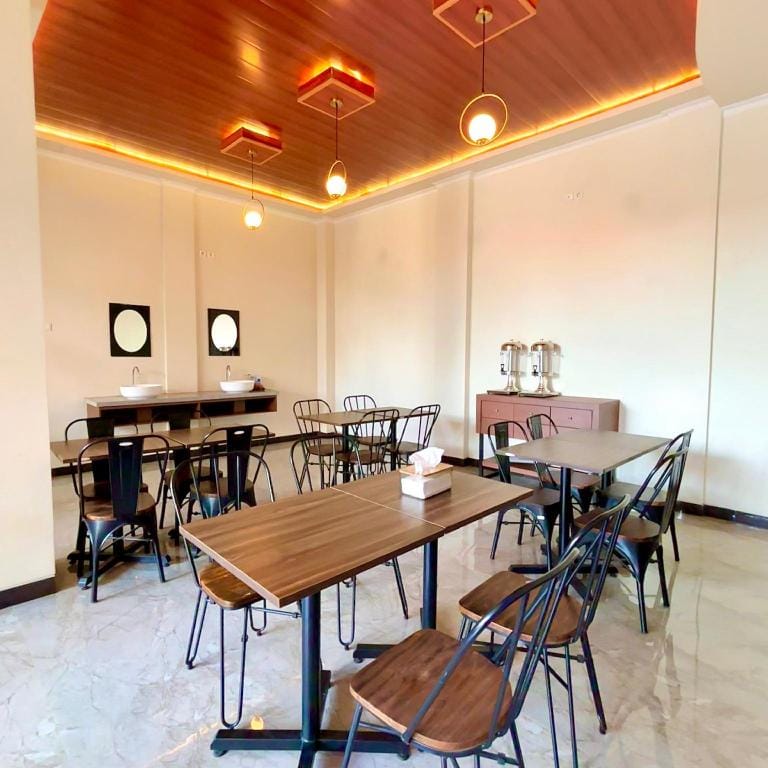 reta guest house Hotel in East Java
