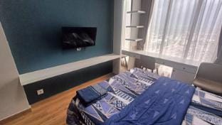 Keken 1 BR Pollux Habibie City View Top Floor Apartment in Riau Islands, Indonesia