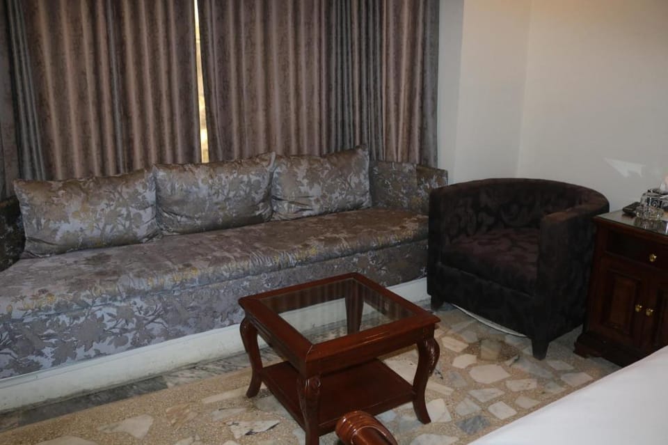 The Life House II Hotel in Islamabad