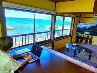 〘海まで3秒〙【伊根の舟屋まで車で25分】絶景オーシャンビューBBQ 一棟貸し宿 Vacation rental in Kyoto Prefecture