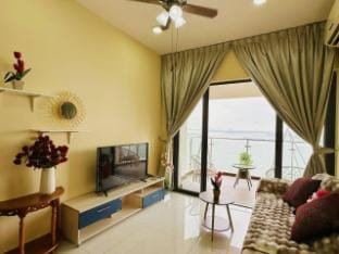 中式原木两居室•海景豪华套房 Apartment in Johor Bahru
