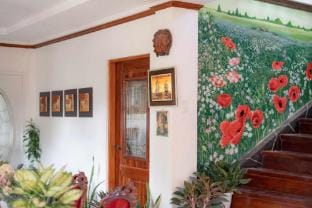 Nona’s White House Vacation rental in Iloilo City