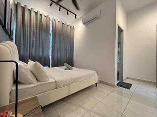 5min to Aeon Nilai Mall & Gembox Nilai @Youth City Vacation rental in Negeri Sembilan, Malaysia