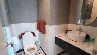 Grand View  apartment  Palmetto Karon beach 8/18 Apartment in Phuket