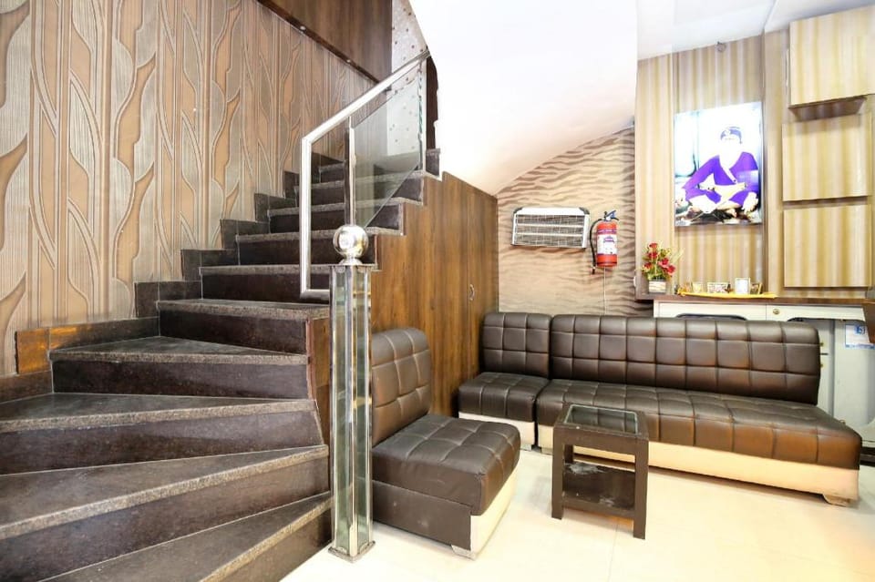 Hotel O Grand Park Hotel in Punjab, India
