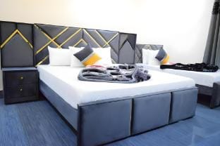 The Royal Villas Guest House Bed and Breakfast in Islamabad Capital Territory