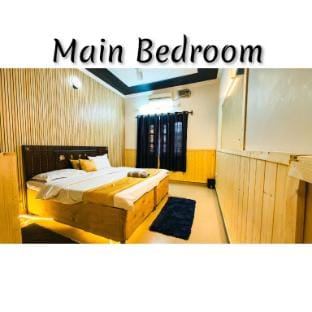 Romantic Getaway • 2 King Beds • Fully Furnished Apartment in Dehradun