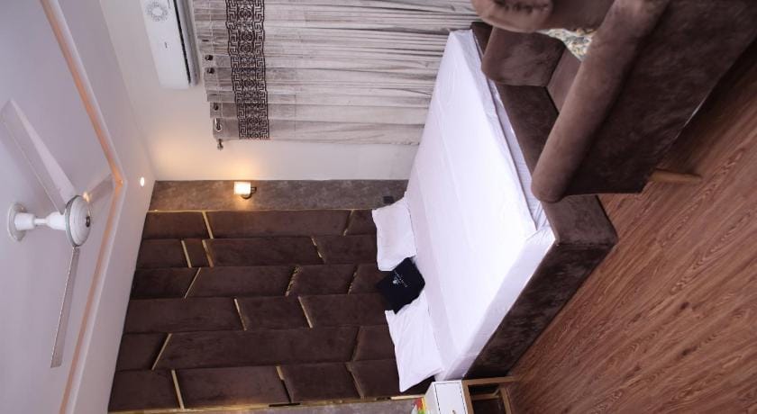Elite Elegance Inn Hotel in Islamabad