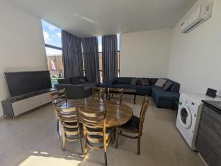 Aeropuerta: That Mini Villa Near Amman Airport Villa in Africa