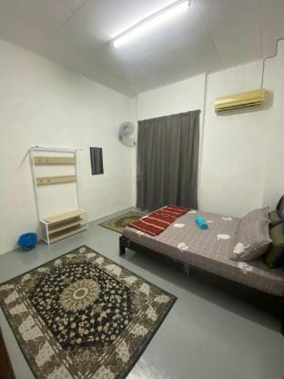 CJA HOMESTAY BATU KAWAN  Vacation rental in Penang
