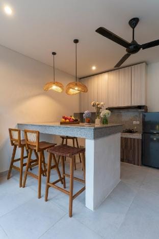 Stunning Tropical 3BR near Canggu with Pool Villa in North Kuta