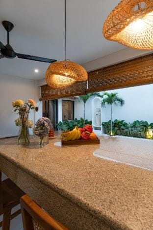 Stunning Tropical 3BR near Canggu with Pool Villa in North Kuta