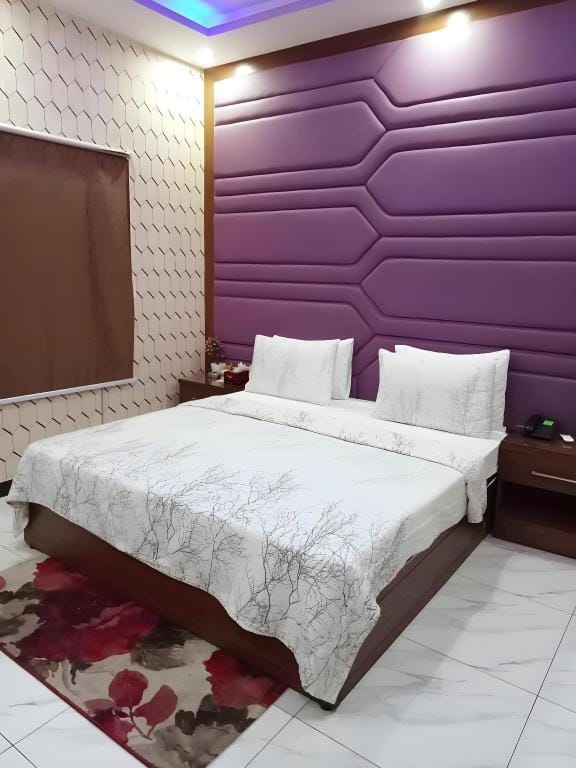 Defence Orchard DHA Karachi Hotel in Karachi
