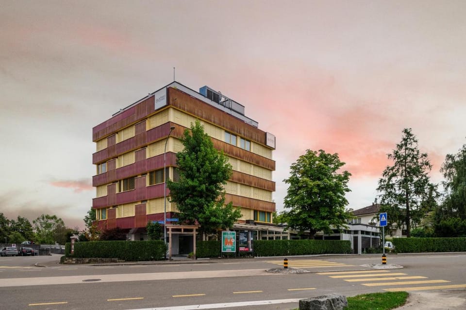 Amanthos Living Zürich Airport Apartment hotel in Zurich City