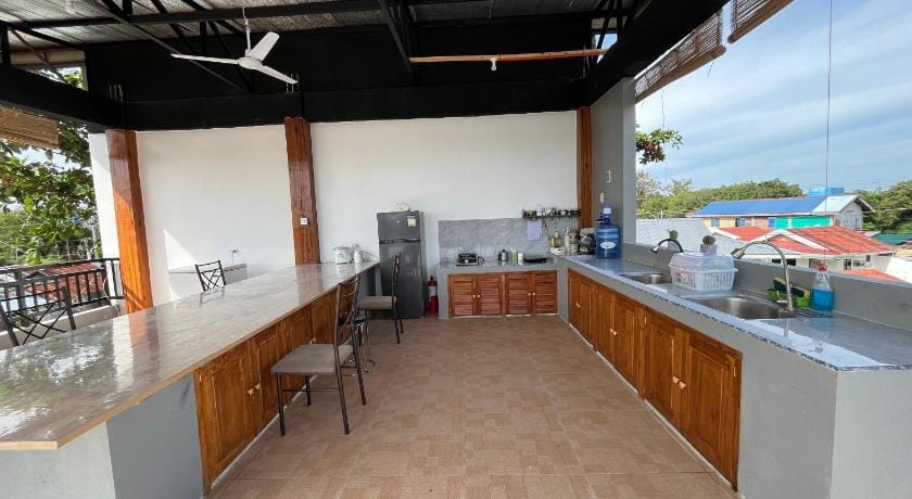 Ash Home Vacation rental in Panglao