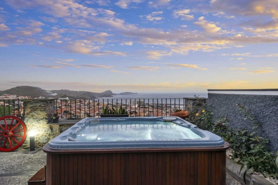 São Lourenço Guest House Bed and Breakfast in Madeira District