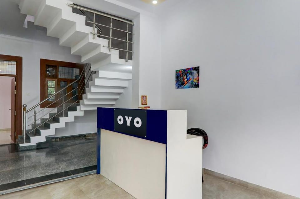 Hotel O by OYO Shyam Palace Hotel in Lucknow