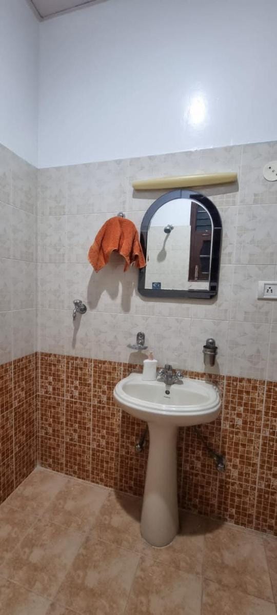 GRISHA!! Apartment in Punjab, India