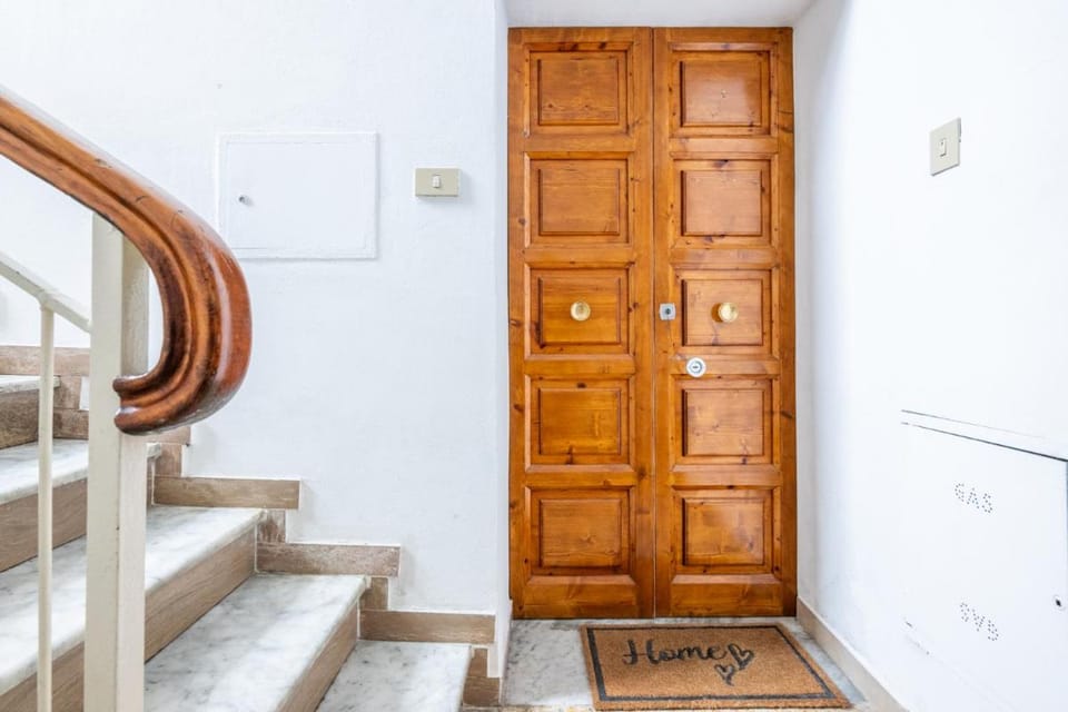 Sage&Rosemary Home - with Garden by Pleiades Home Apartment in Pisa