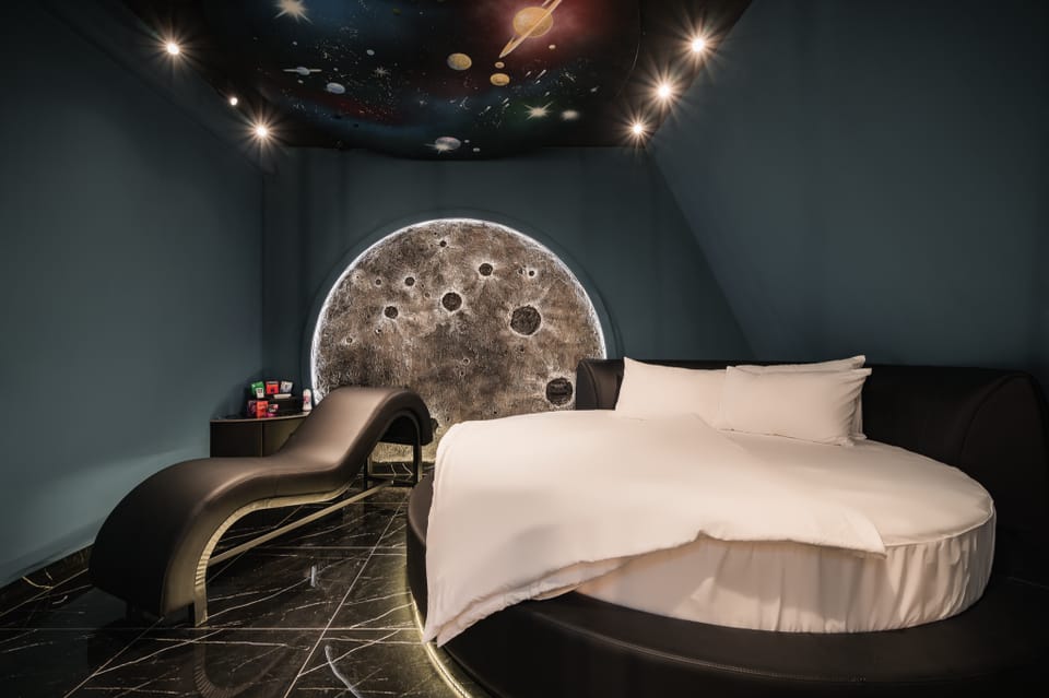 X Sense - Love Hotel Hotel in Laos