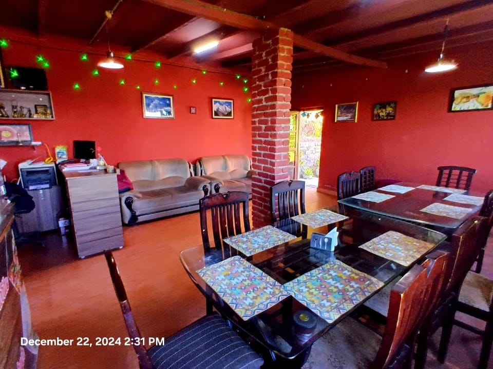 Way Wood Wind Hotel in Uttarakhand