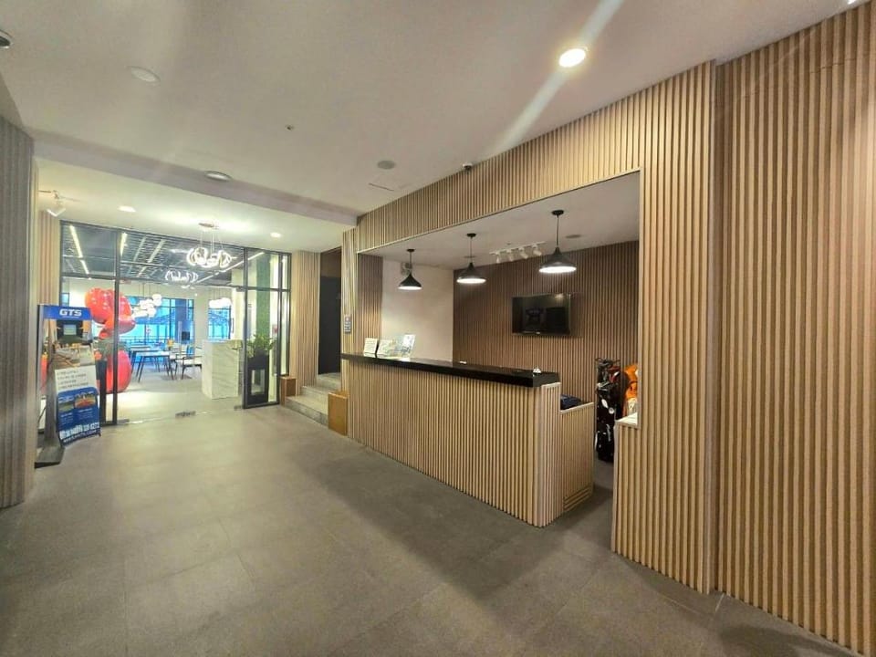 Aston Stay and Villas Hotel in Angeles