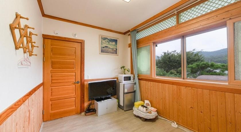 Boseong Jihye Hanok Guesthouse Bed and Breakfast in South Korea