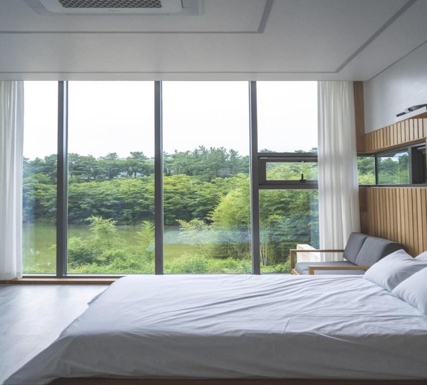 Soomuk Pension Bed and Breakfast in South Korea