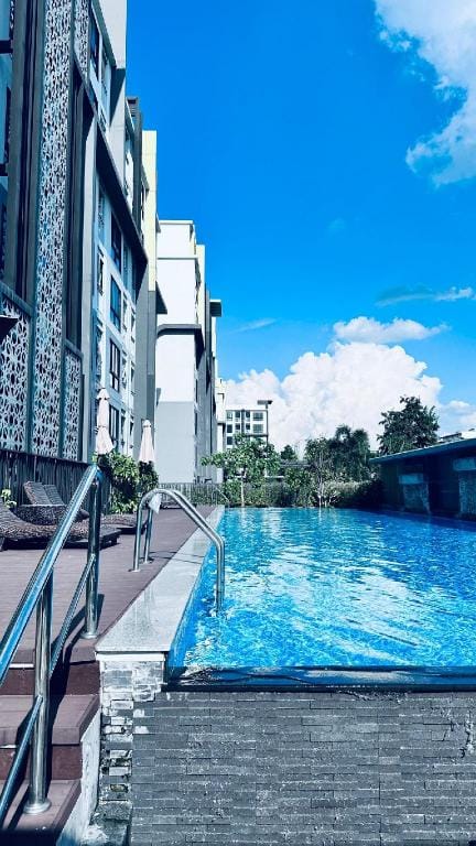 Treasure Condo Kitchenette Wifi Apartment in Chiang Mai