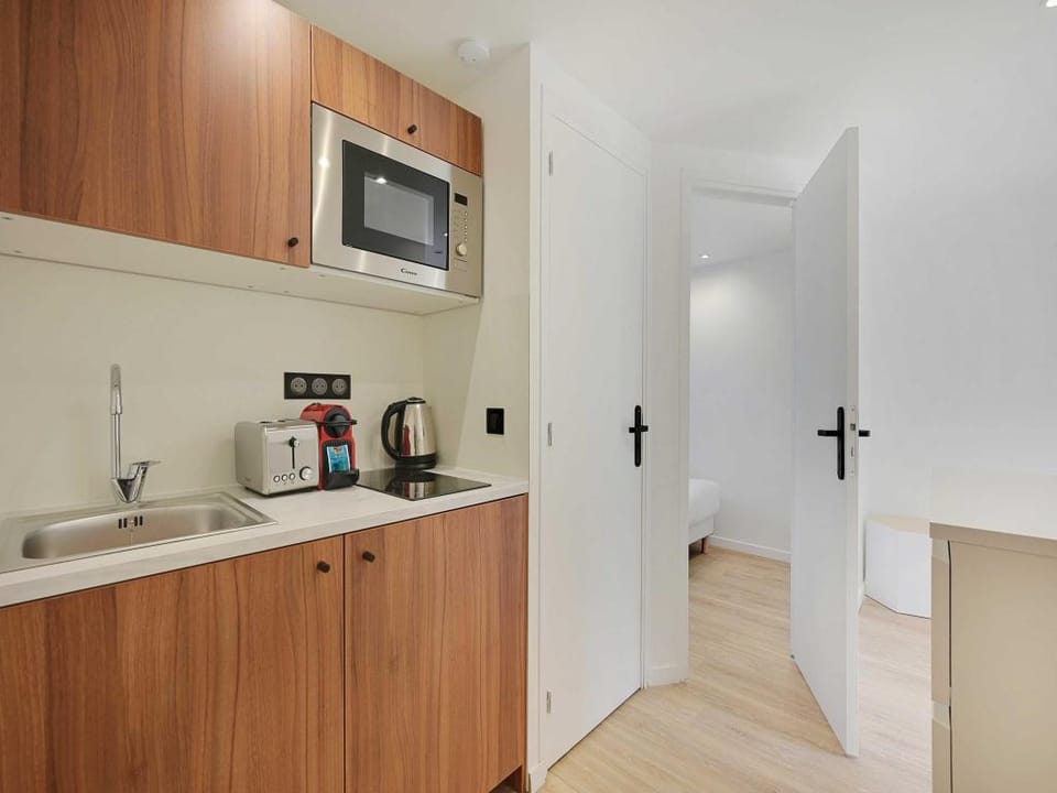 Cosy, fully-equipped apt - 1BD2P - Aubervilliers Hotel in Aubervilliers