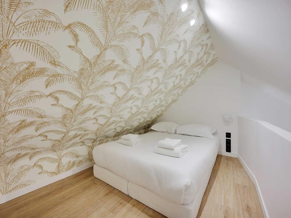 Lovely Apt - 2BD6P - Center of Aubervilliers Hotel in Aubervilliers