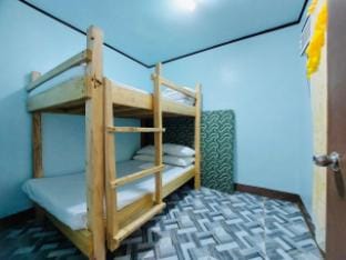 CASITA'S TRANSIENT HOUSE AT PATAR WHITE BEACH Vacation rental in Bolinao