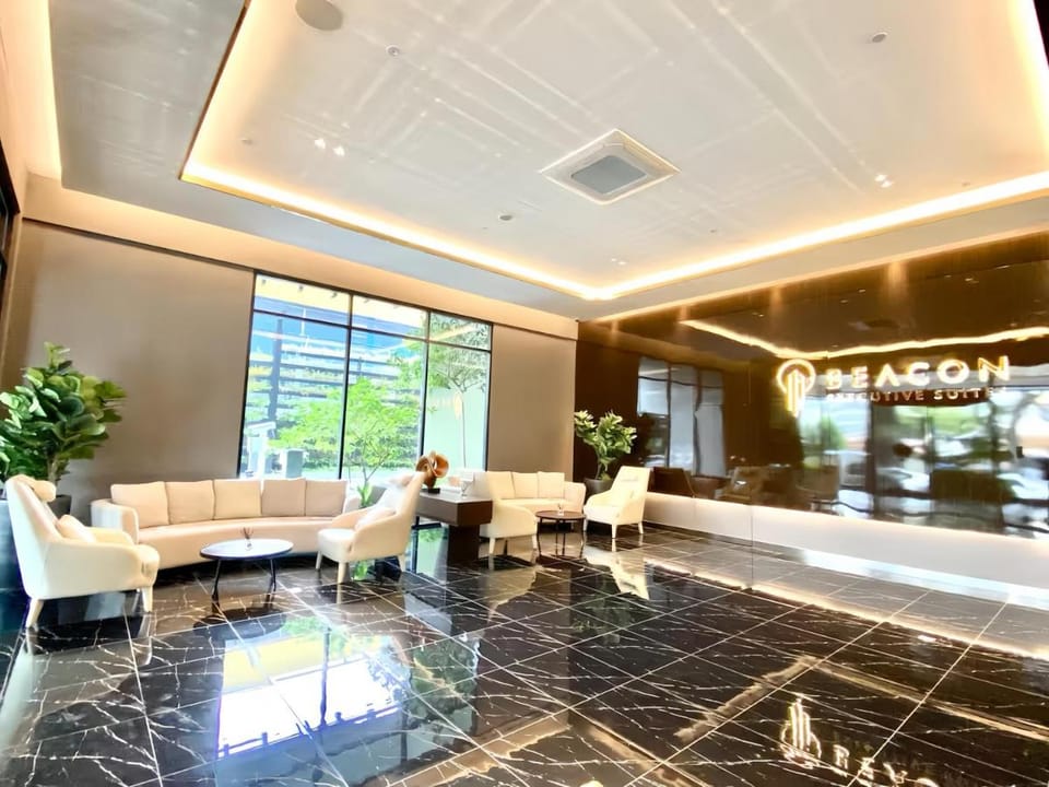 Mansion One Suites Apartment in George Town