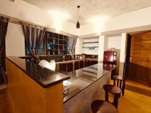 PV Home - Auro Beach Apartment in Puducherry, India