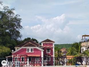 1BHK in North Goa 5 min from candolim beach Apartment in Candolim