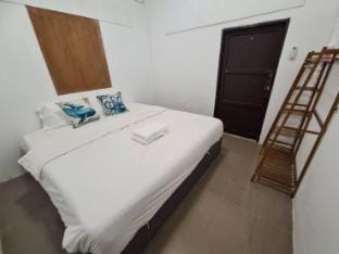 Black Crab Farm Homestay Chanthaburi Vacation rental in Thailand
