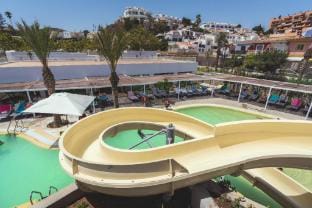 COSTA DEL SOL GLAMPING VILLAGE Apartment in Fuengirola