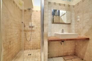 Luxurious 2 Bedrooms Le Marais Nazareth Apartment in Paris