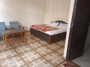 Hare krishna himalayan hotel  Apartment in Uttarakhand