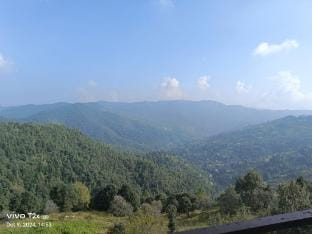 Hare krishna himalayan hotel  Apartment in Uttarakhand
