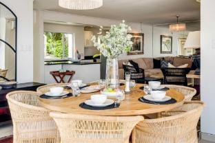 Camps Bay Family Holiday Home Sunset Sanctuary Villa in Cape Town