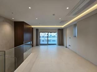 Gangnam New Apartment Hotel Cheongdam-dong Duplex High-End Apartment (New Building) Apartment in Seoul