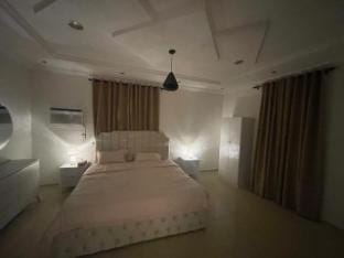 Luxury Room and Living Room Apartment in Jeddah