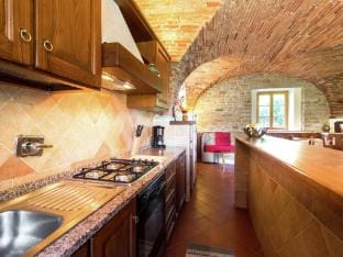 Spacious farmhouse with pool Vacation rental in Umbria