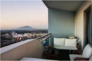 Azure North 1Br Perfect View Apartment in Calabarzon