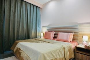 Scenes. Apartment in Noida