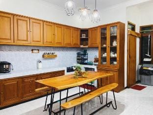 Omaha Homestay - Rumah 3 Kamar Tengah Kota Malang Vacation rental in East Java