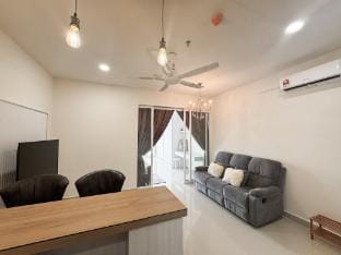 FP HOMESTAY ,THE SHORE KOTA KINABALU Apartment in Kota Kinabalu