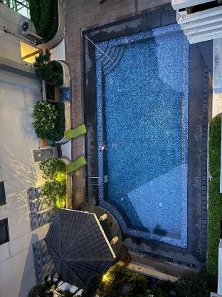 Cozy space at Viceroy Residences McKinley Hill Apartment in Makati