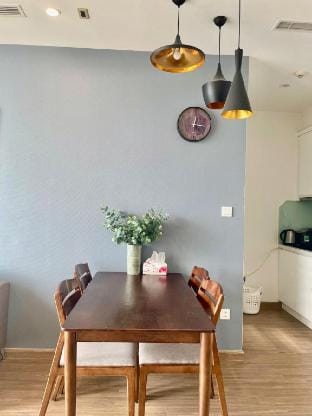FN - Vinhomes Skylake - 2 beds Apartment in Laos